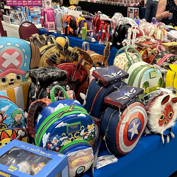 Meet your Posher, Veronica - Picture 1 of 1